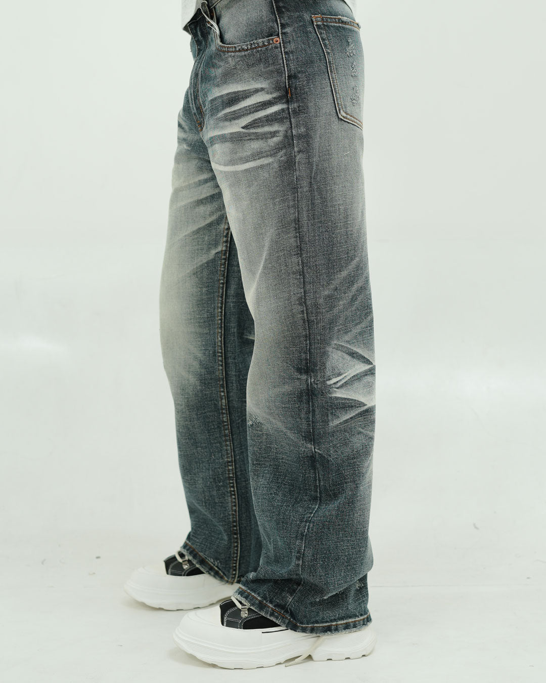 JEAN 0017