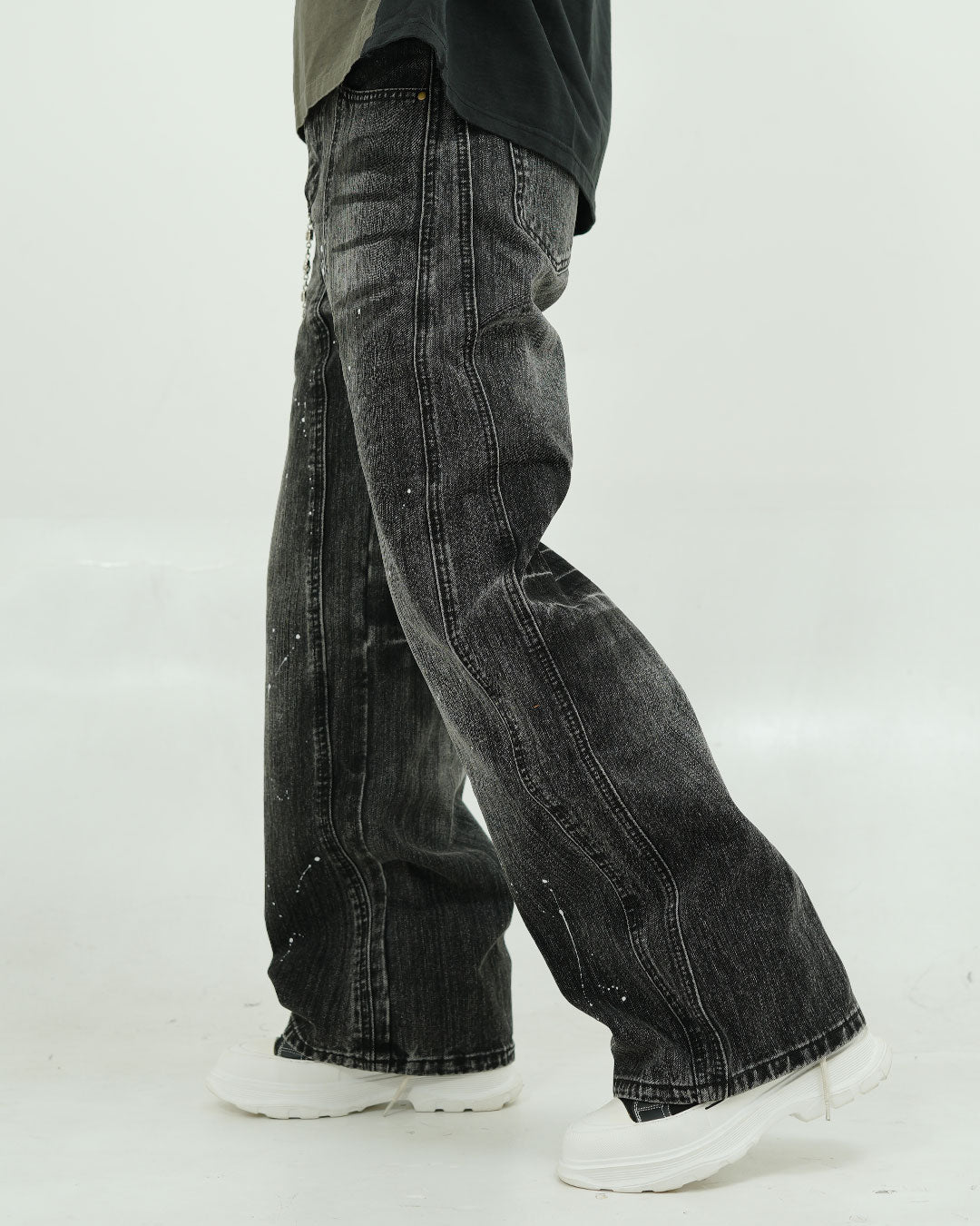 JEAN 0011