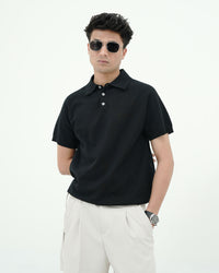 Classic Black Short-Sleeve Polo Shirt – Modern Tailored Fit