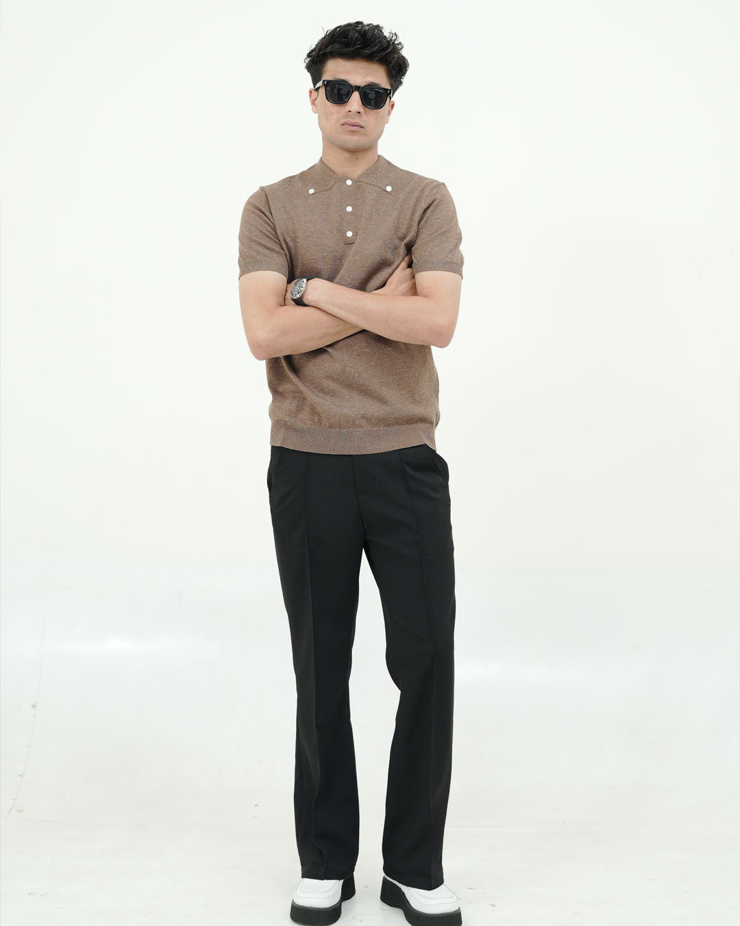 Textured Brown Short-Sleeve Polo Shirt – Tailored Modern Fit