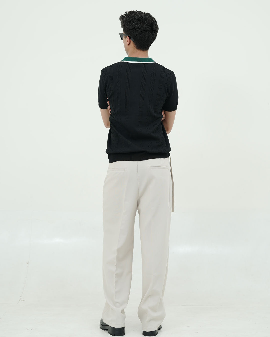 Textured Knit Polo T-Shirt – Black & Green Contrast Collar