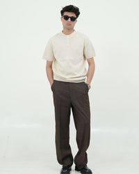 Minimalist Cream Short-Sleeve Polo Shirt – Modern Fit