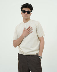 Minimalist Cream Short-Sleeve Polo Shirt – Modern Fit